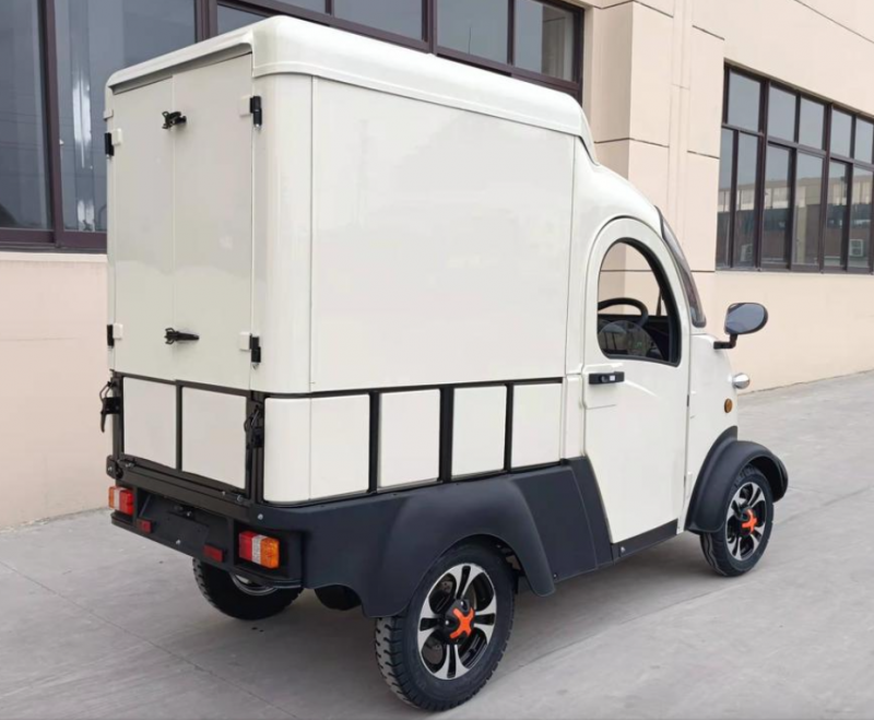Электроквадроцикл грузовой GreenCamel Тендер X1200 Квадро (72V 2500W) кабина, BOX, понижающая Электроквадроцикл грузовой GreenCamel Тендер X1200 Квадро (72V 2500W) кабина, BOX, понижающая